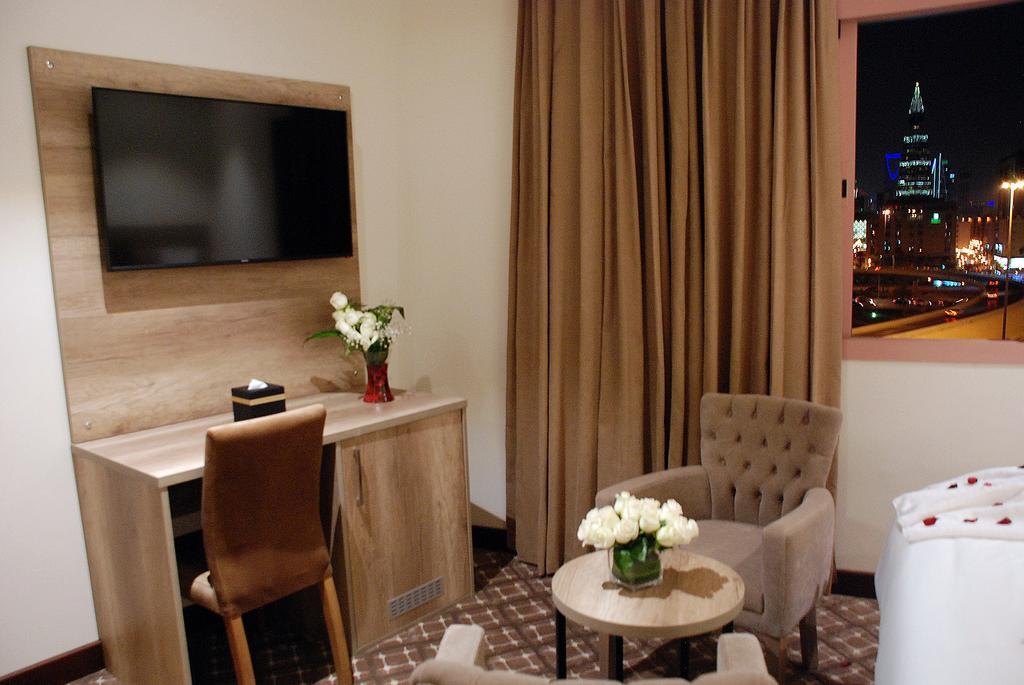 Burj Alhayat Hotel Suites Olaya Riade Exterior foto